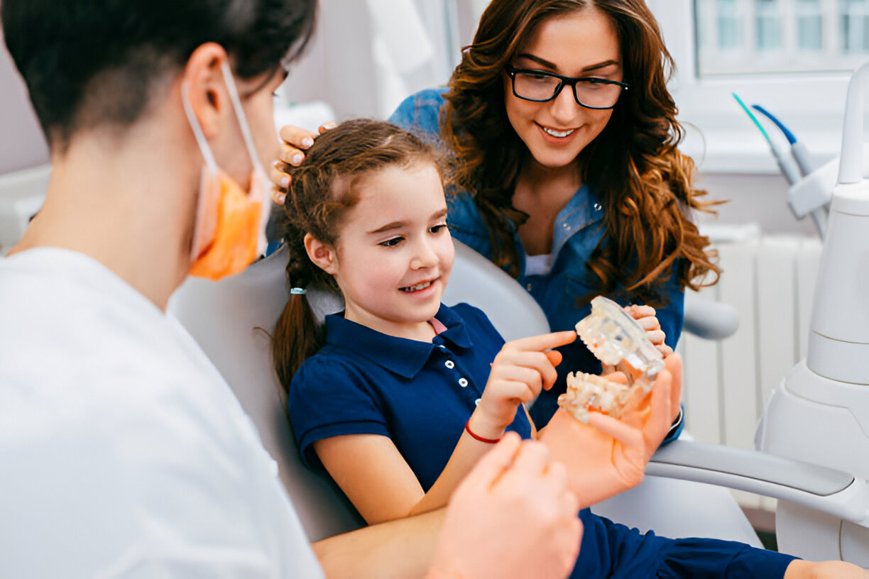 Choosing the Right Type of Family Dentistry for Your Family's Needs_3